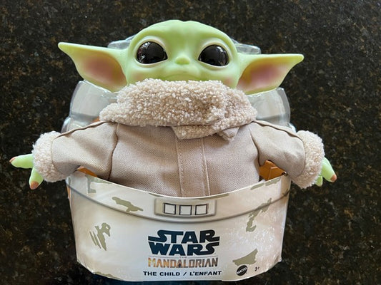 NEW Disney Star Wars Mandalorian Yoda The Child L’Enfant 11” Plush Toy - GWD85